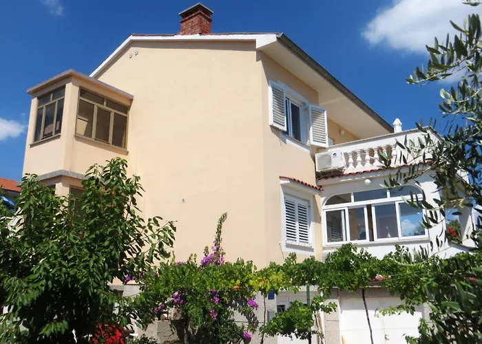 Bella Vista * Krk Town