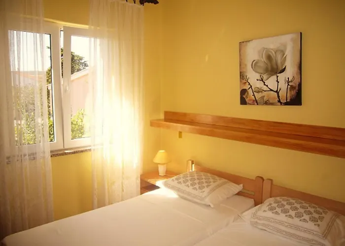 Bella Vista Apartment