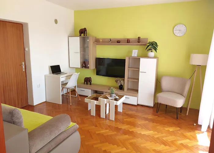 Bella Vista Apartment